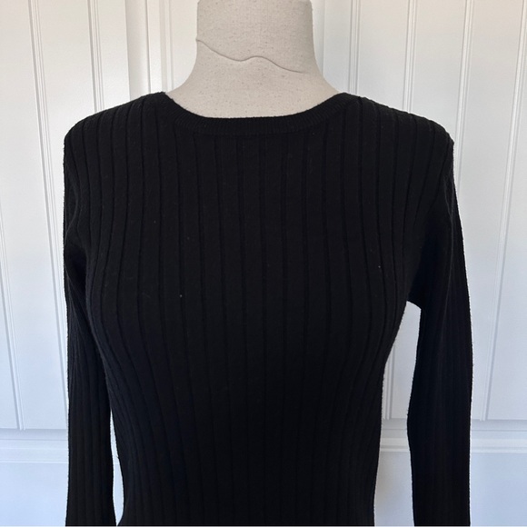 WAYF BFF Dede x Emily Hollie Long Sleeve Sweater Dress Black - Picture 3 of 8